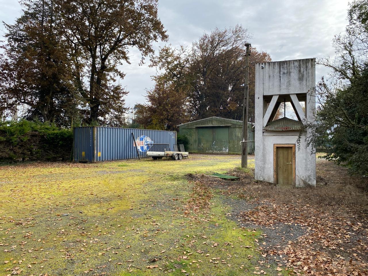 PARCELA EN VENTA EN LA ESPERANZA – GRAN TERRENO CON CASA Y AMPLIAS BODEGAS